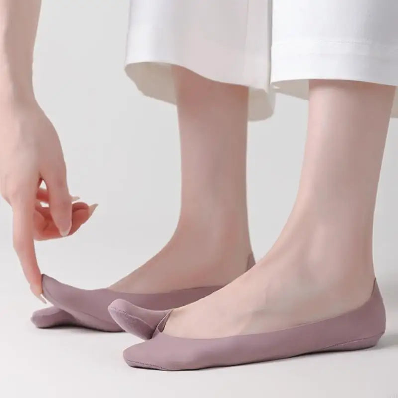 No Show Tabi Socks
